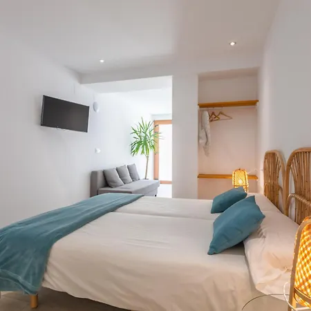 Malabau House Apartment