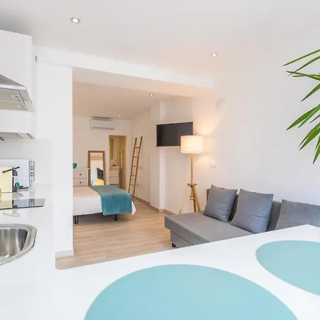 Malabau House Apartment *