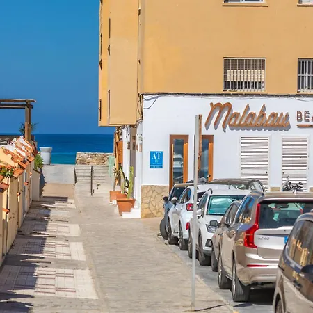 Apartamento Malabau House *